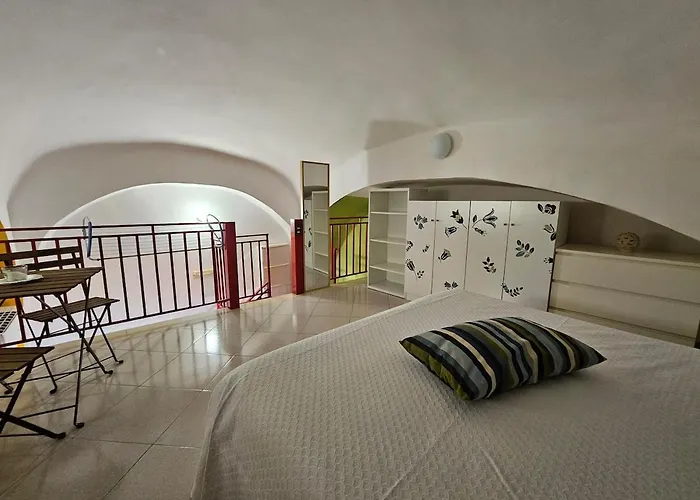 Confortable Very Loft Неаполь